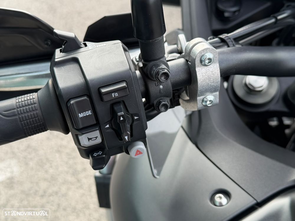 Honda XL 750 TRANSALP - 16