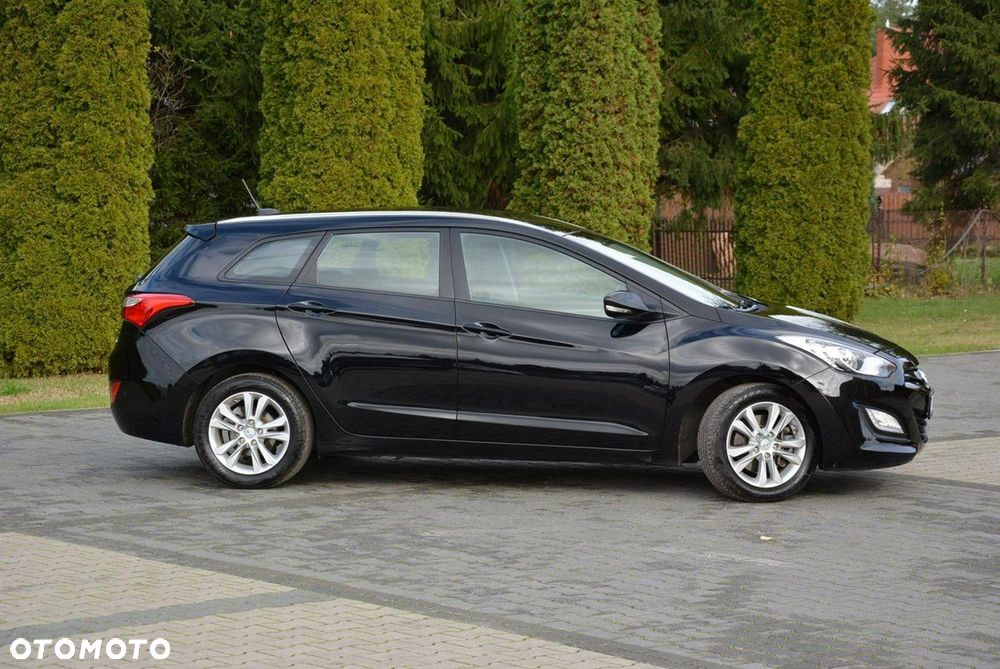 Hyundai i30 1.6 GDI BlueDrive Comfort - 11