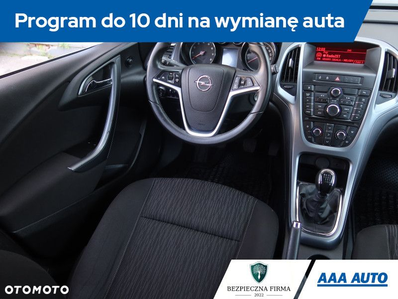 Opel Astra - 8