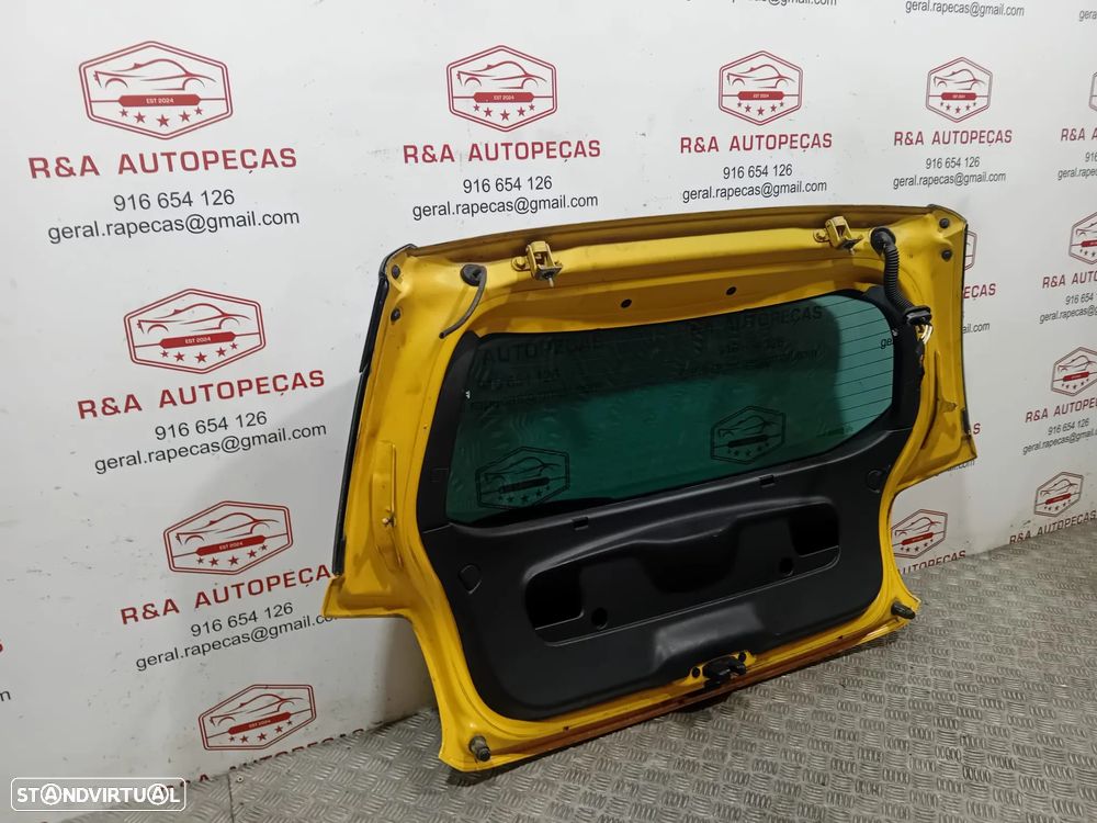 Tampa Porta de Mala Citroen DS3 Original - 6
