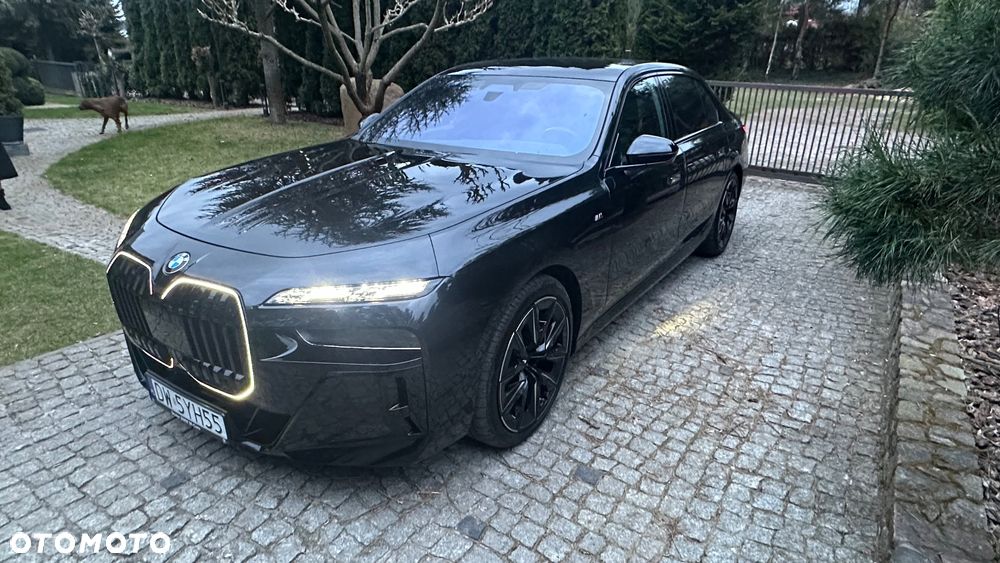BMW Seria 7 - 23