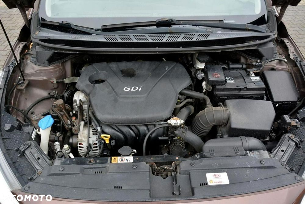 Kia Ceed 1.6 GDI Platinum Edition - 36