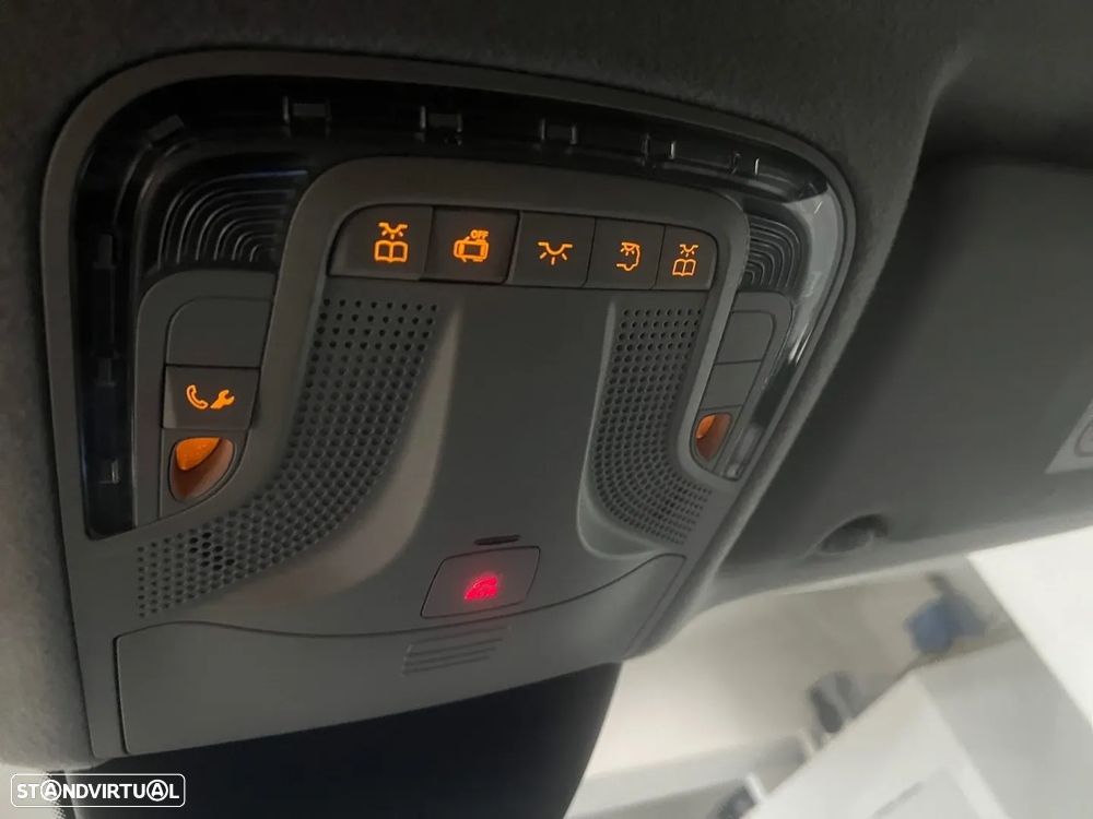 Mercedes-Benz eVito Tourer Longa PRO - 3