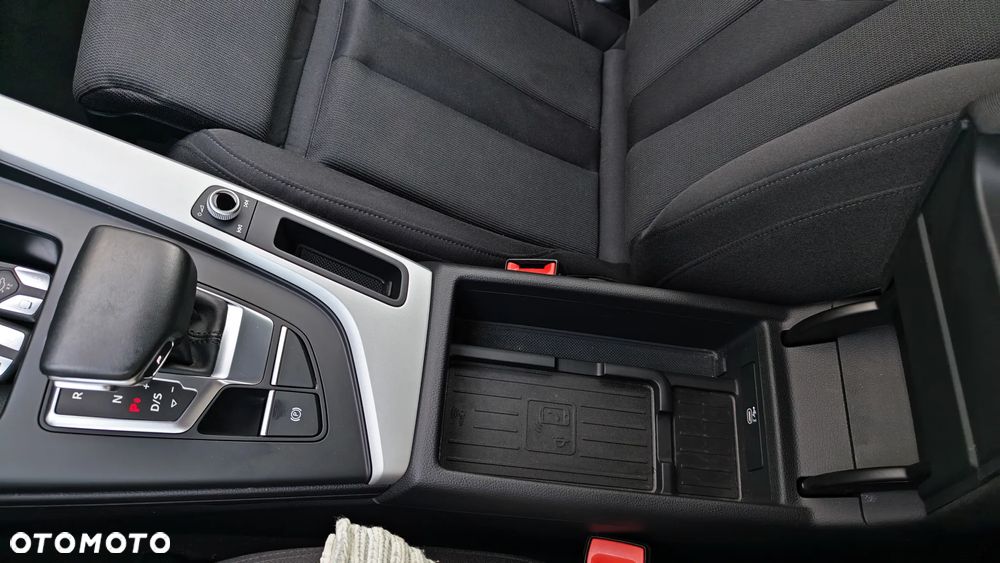 Audi A4 Avant 40 TDI quattro S tronic advanced - 36