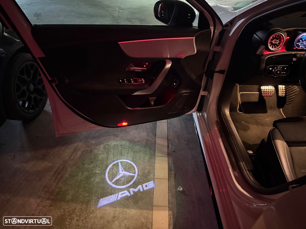 Mercedes-Benz A 250 e AMG Line - 22