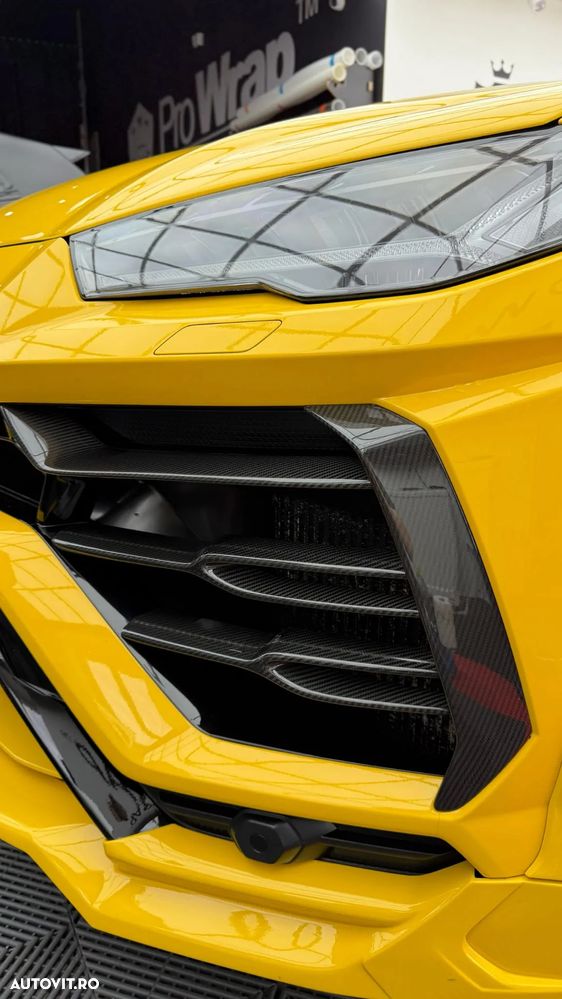 Lamborghini URUS Standard - 8