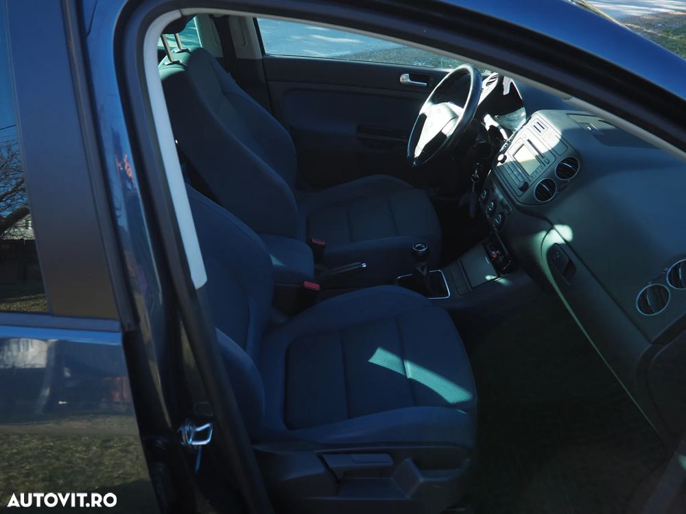 Volkswagen Golf Plus - 18