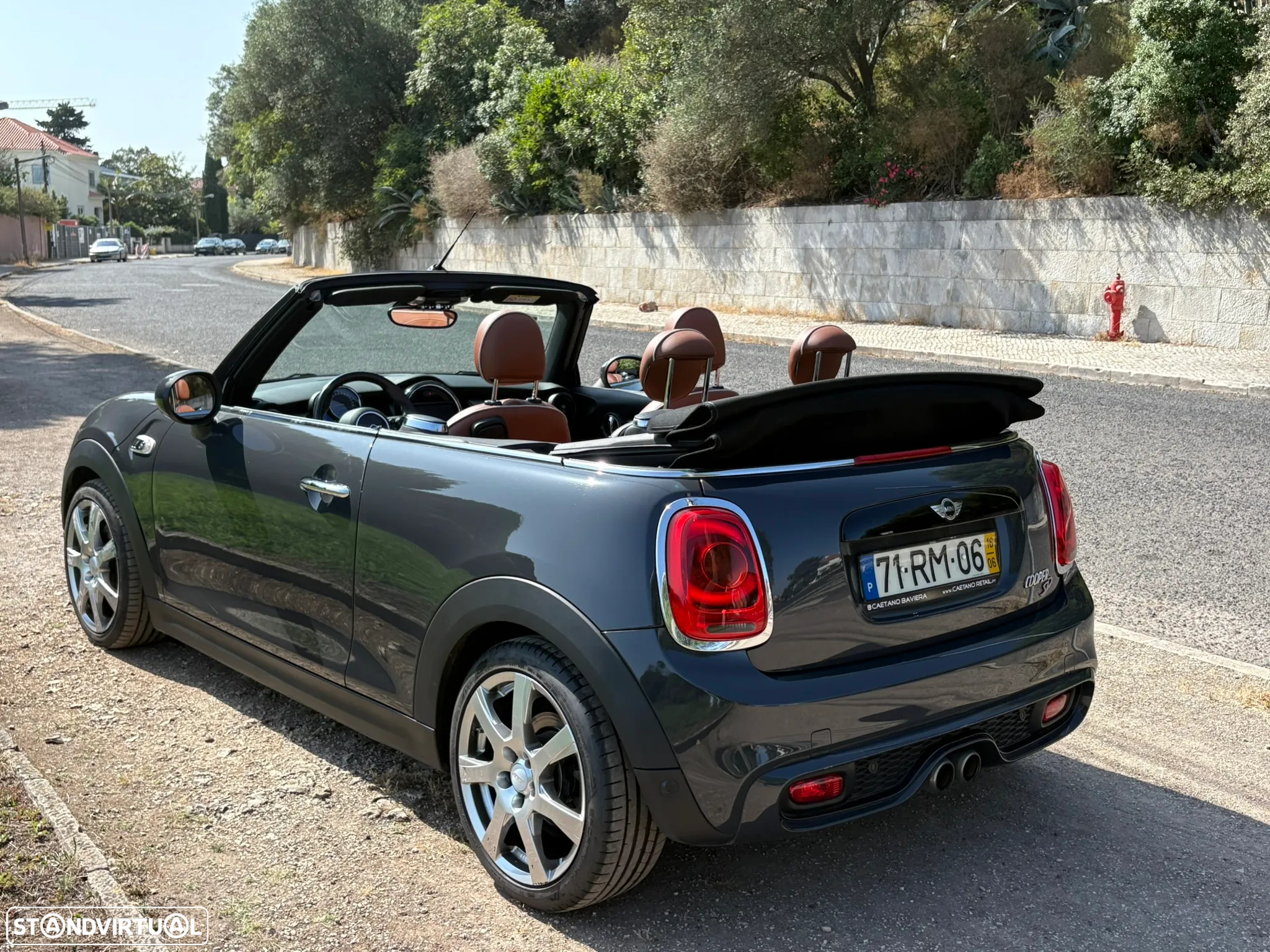 MINI Cabrio Cooper SD Auto - 11