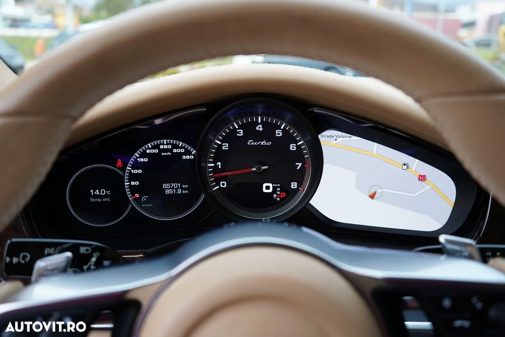 Porsche Panamera - 13