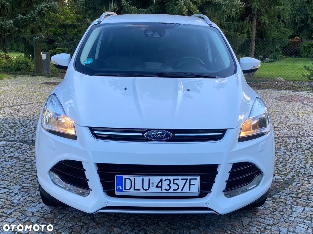 Ford Kuga 2.0 TDCi 2x4 Titanium - 12
