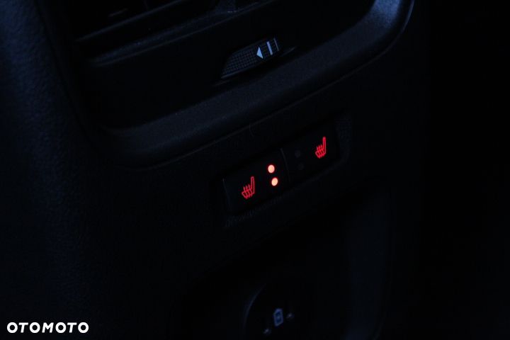 Ford Kuga 2.5P PHEV FWD ST-Line eCVT - 30