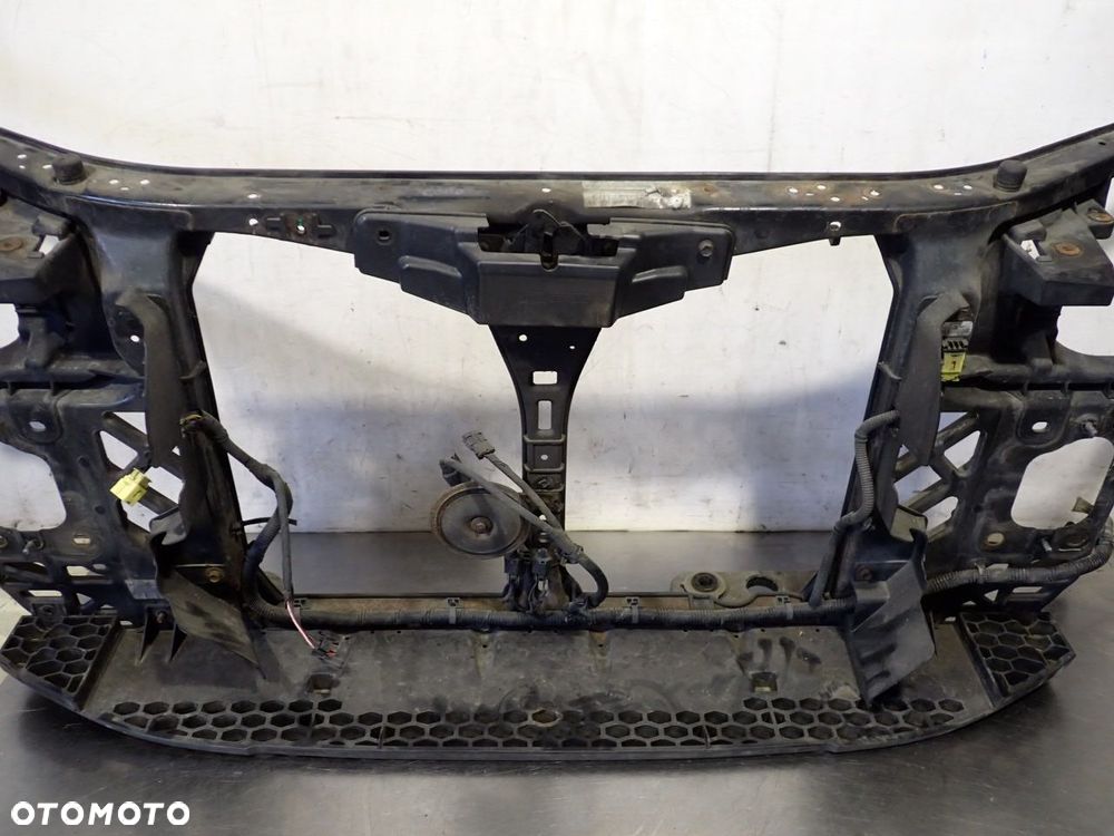 PAS PRZEDNI KIA CEED 64101-1H200 - 3