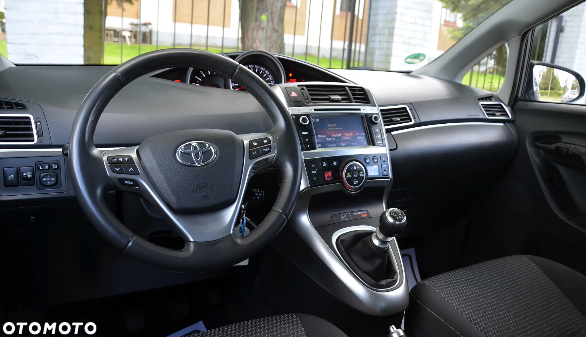 Toyota Verso 1.6 D-4D Premium - 28