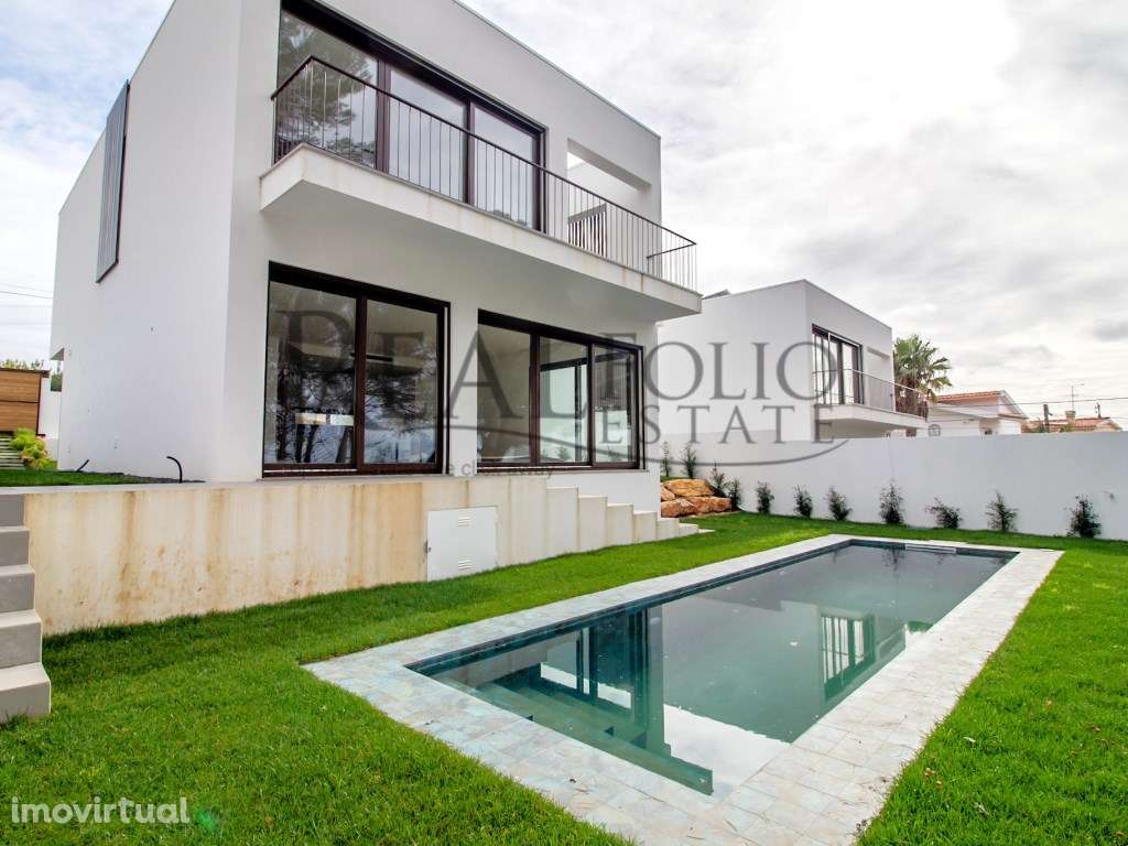 Moradia T3+1 com Piscina e Jardim em Cascais - Grande imagem: 2/55