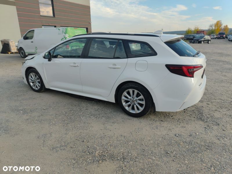 Toyota Corolla - 18