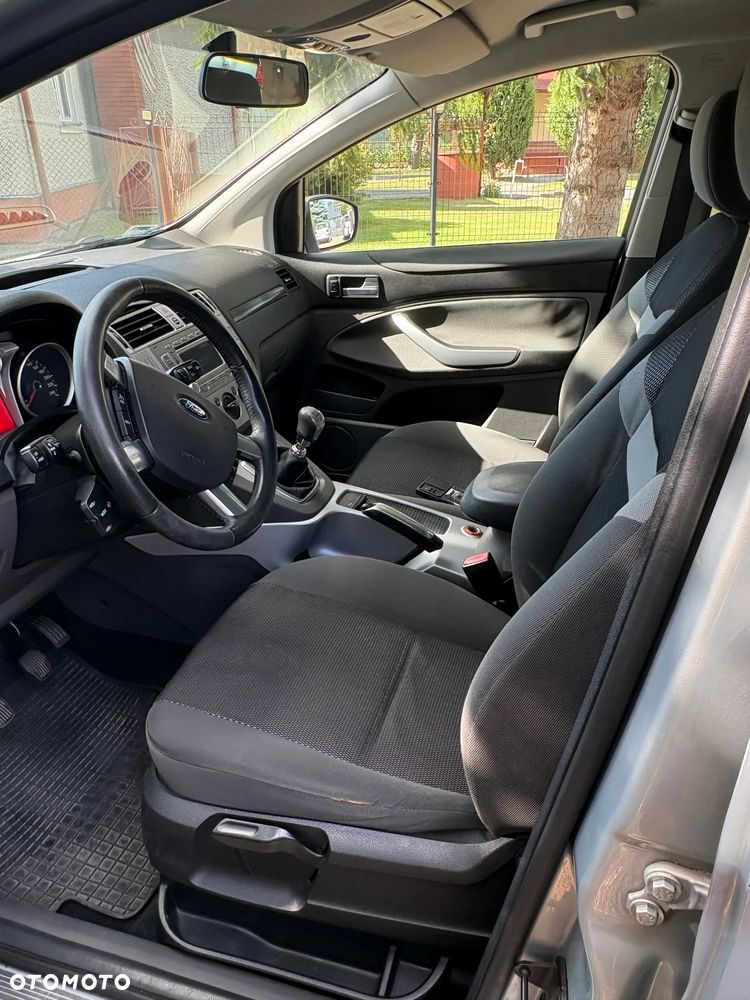 Ford Kuga 2.0 TDCi Trend FWD - 5