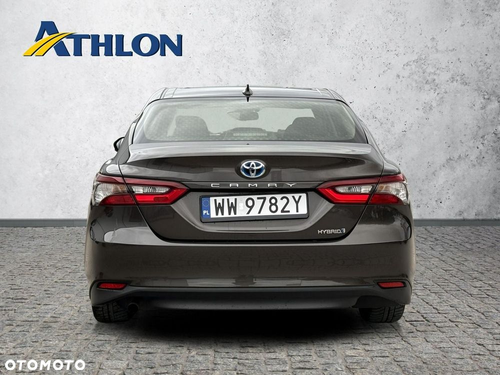 Toyota Camry 2.5 Hybrid Comfort CVT - 4