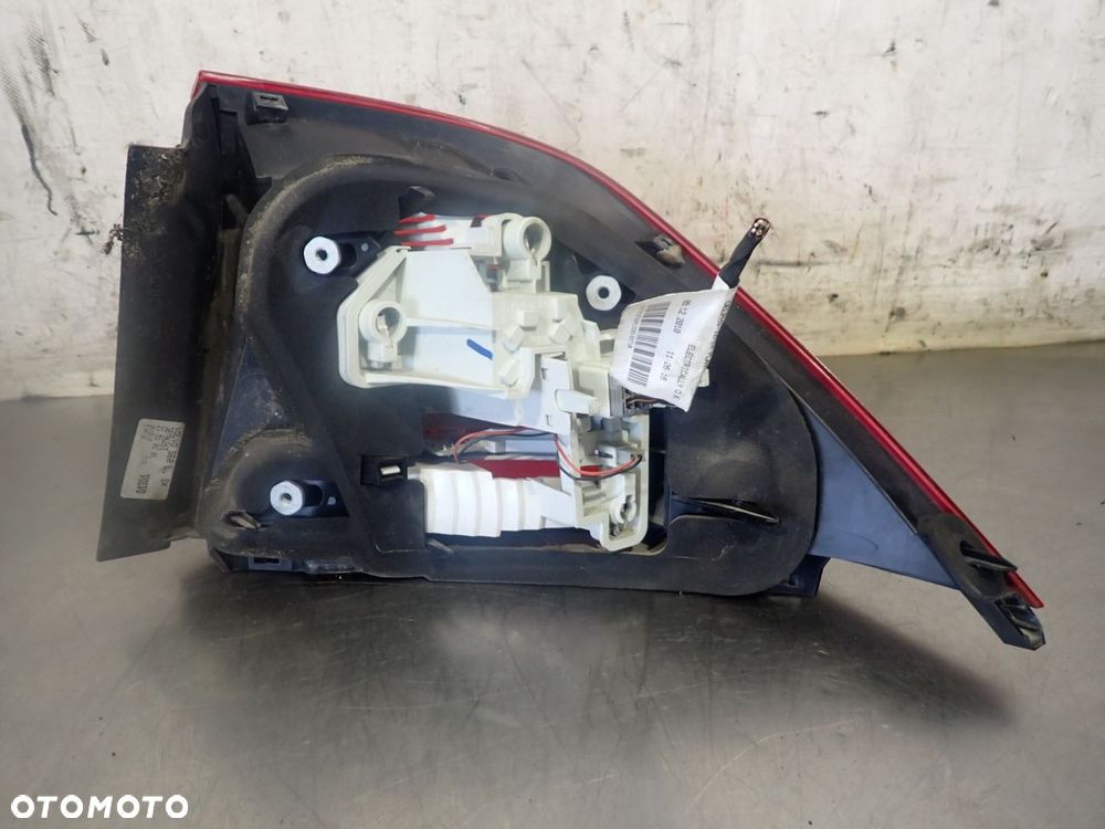 LAMPA LEWA TYLNA VOLVO S60 II - 3