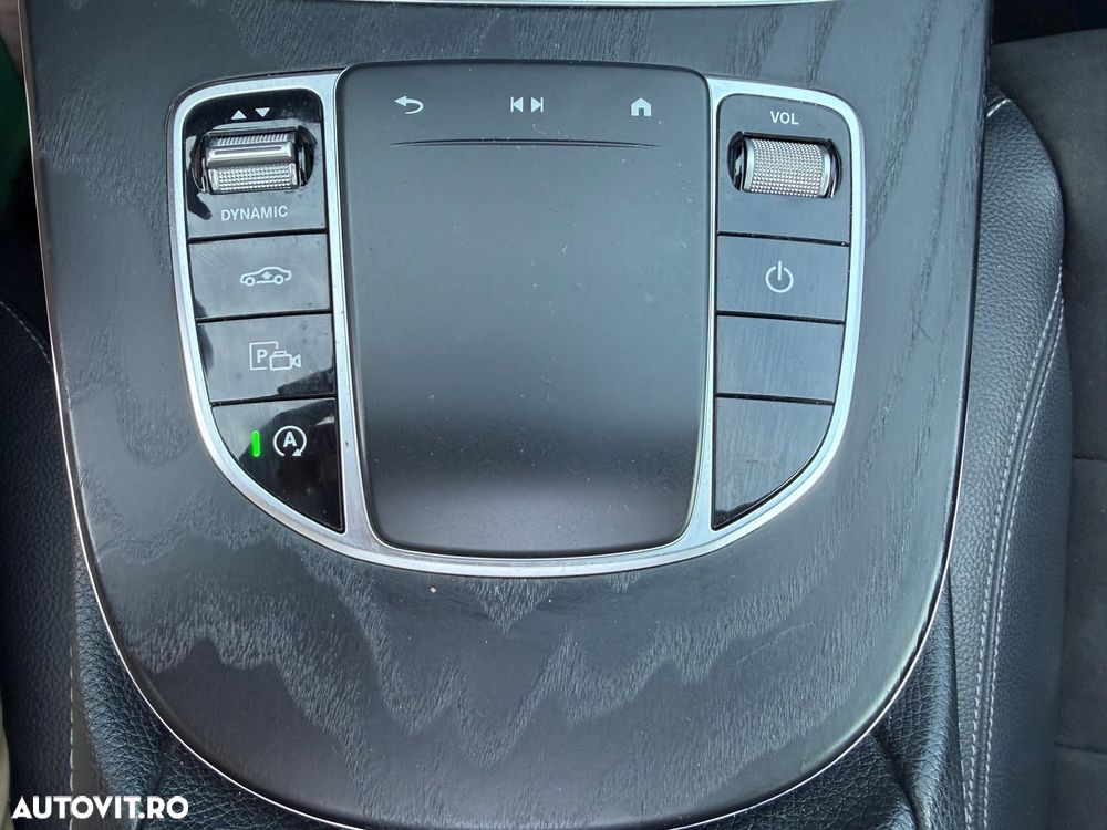 Mercedes-Benz E 220 d Aut. - 10