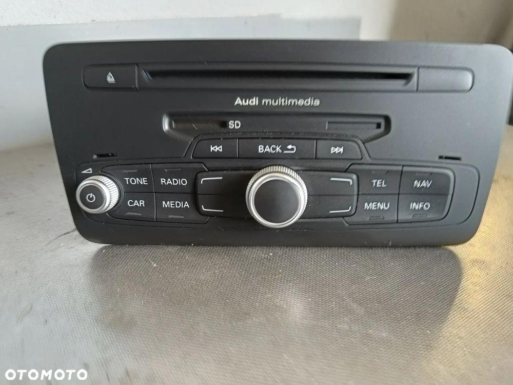 Radio Audi A1 8X 8X0035183F - 2