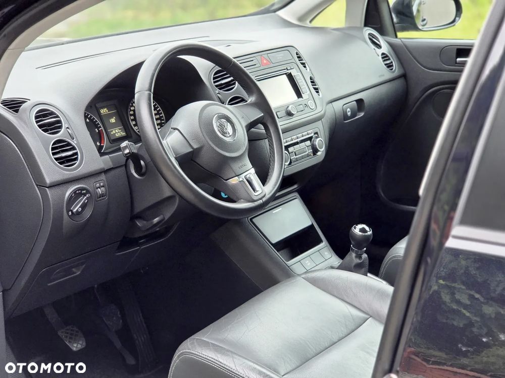 Volkswagen Golf Plus - 24