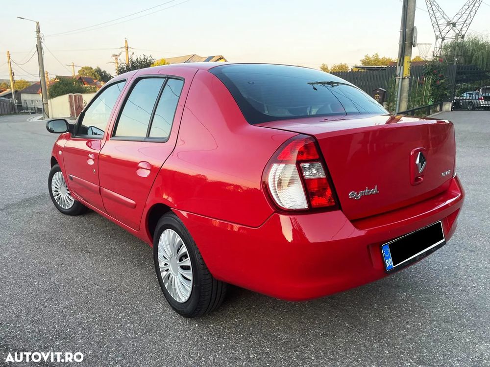 Renault Clio - 6