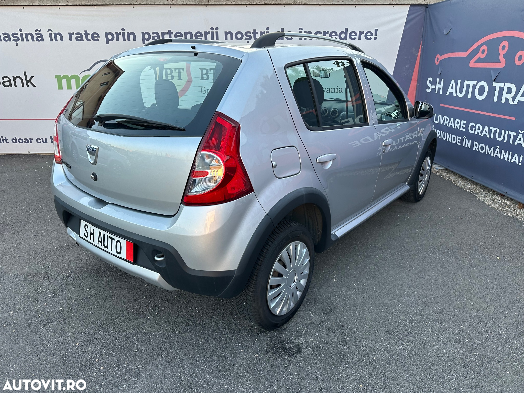Dacia Sandero 1.6 MPI Stepway - 4