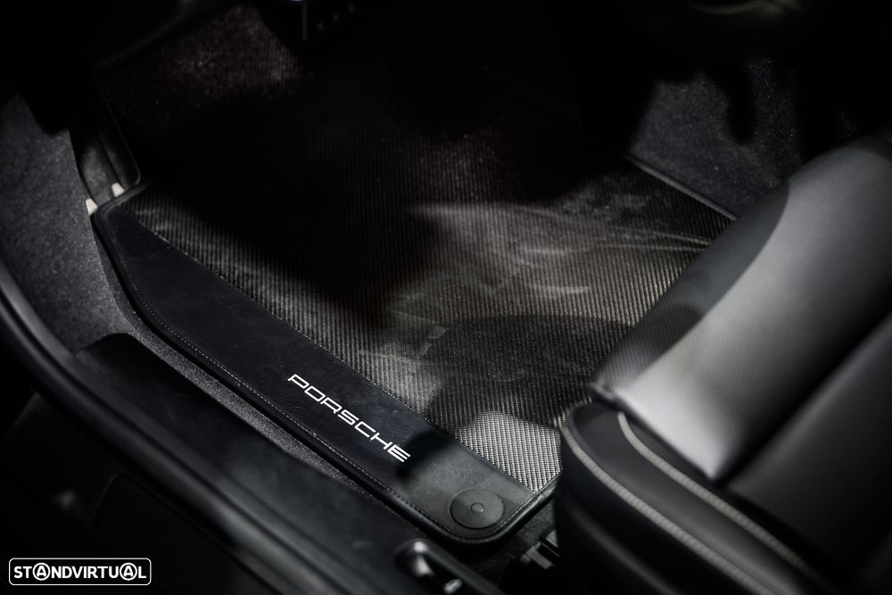 Porsche 911 (992) Targa 4 GTS PDK - 26