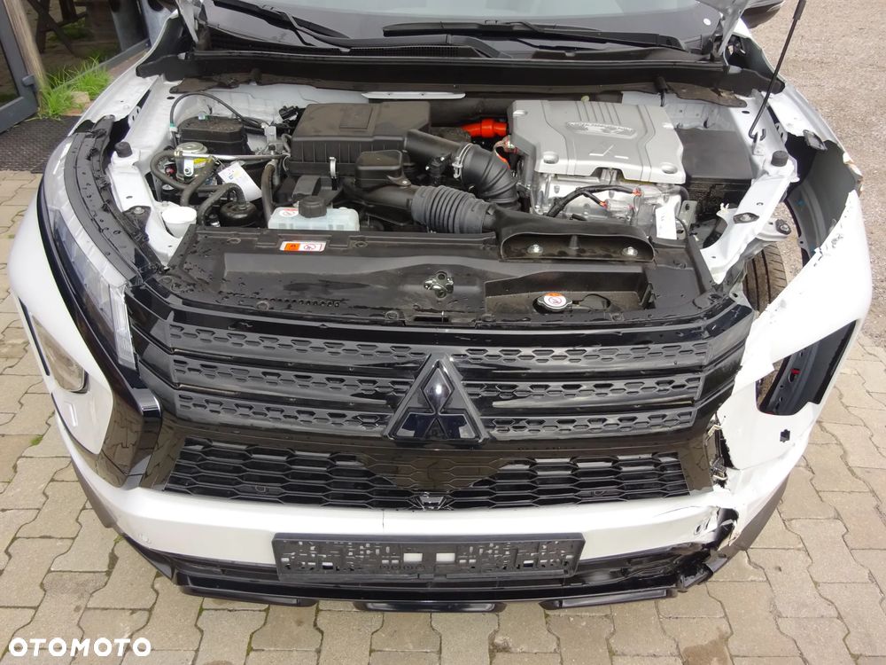 Mitsubishi Eclipse Cross 4WD Select Black - 35