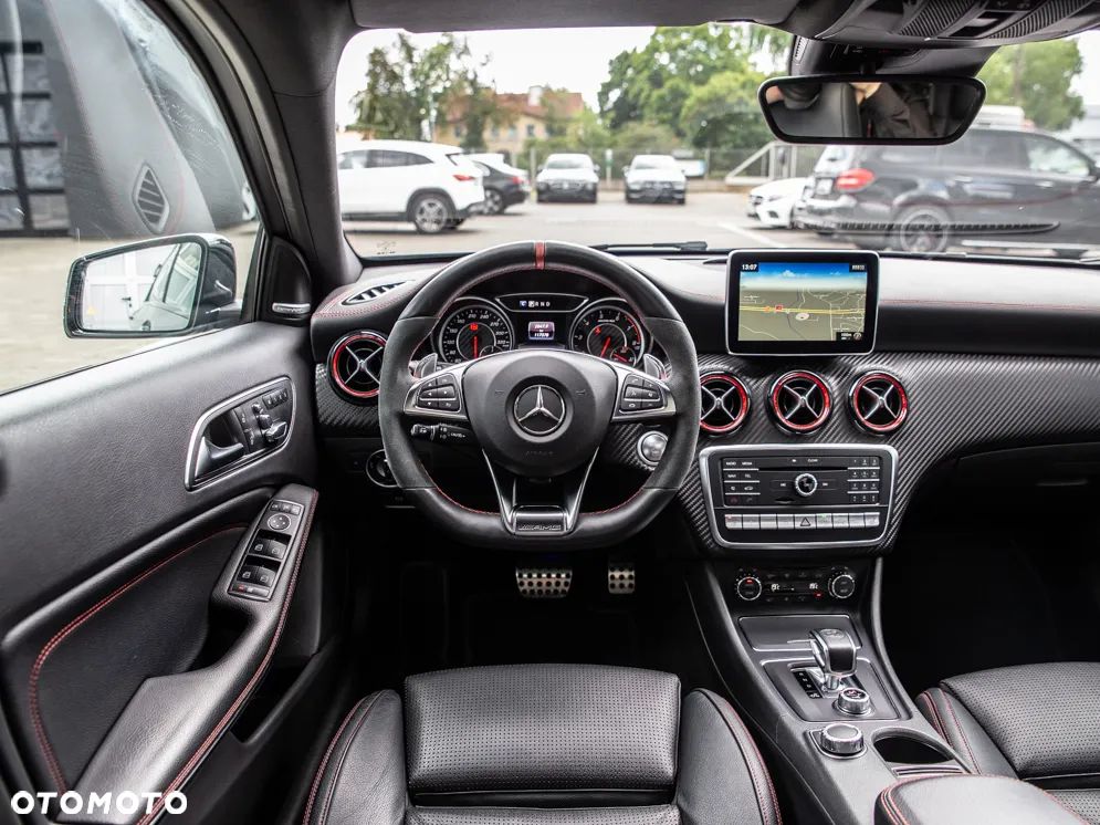 Mercedes-Benz Klasa A AMG 45 4Matic AMG Speedshift 7G-DCT - 13