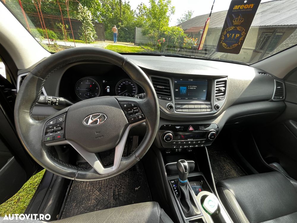 Hyundai Tucson 2.0 CRDI 4WD 6AT Premium+ - 8