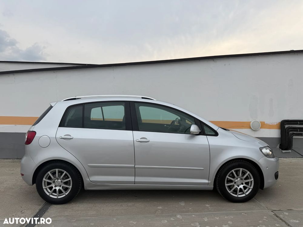 Volkswagen Golf Plus 2.0 TDI DPF DSG Highline - 16