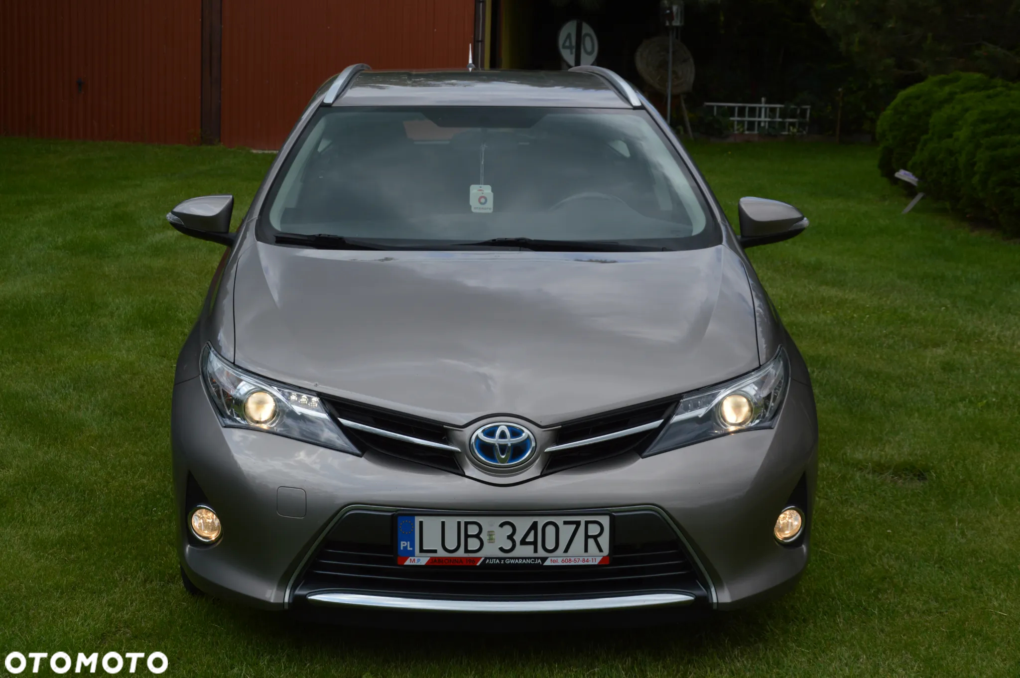 Toyota Auris 1.8 HSD Prestige NAVI - 10