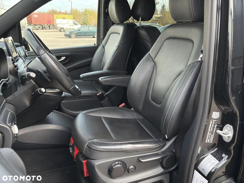 Mercedes-Benz Klasa V - 18