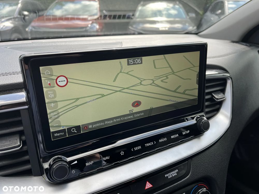 Kia XCeed 1.6 T-GDI L Business Line DCT - 21