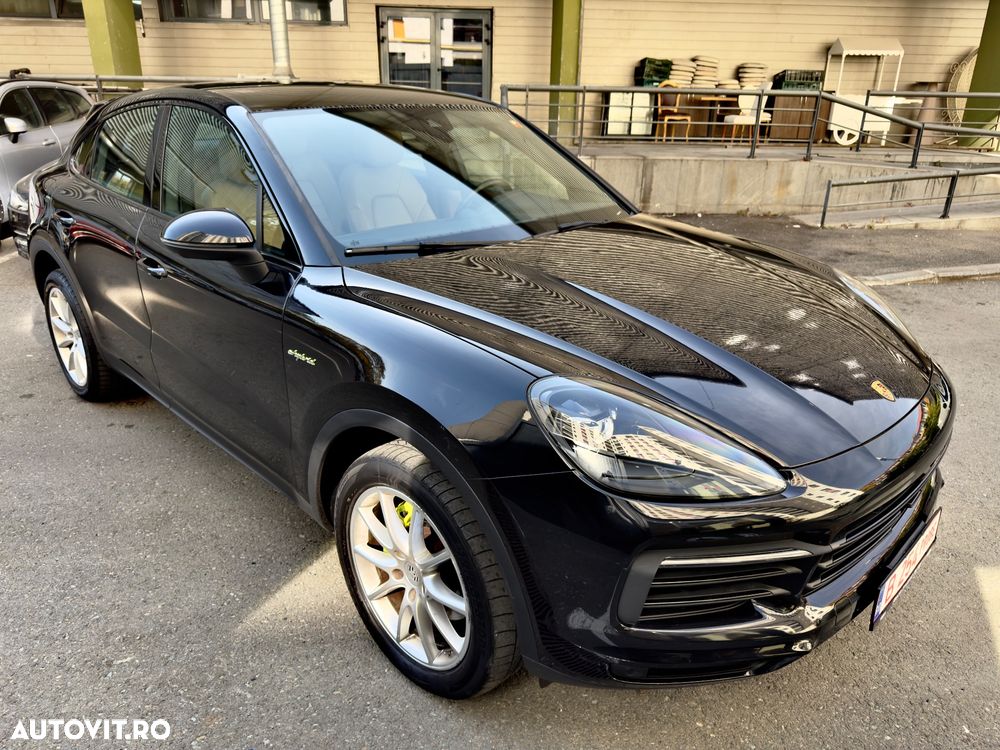 Porsche Cayenne Coupe E-Hybrid Tiptronic S - 3