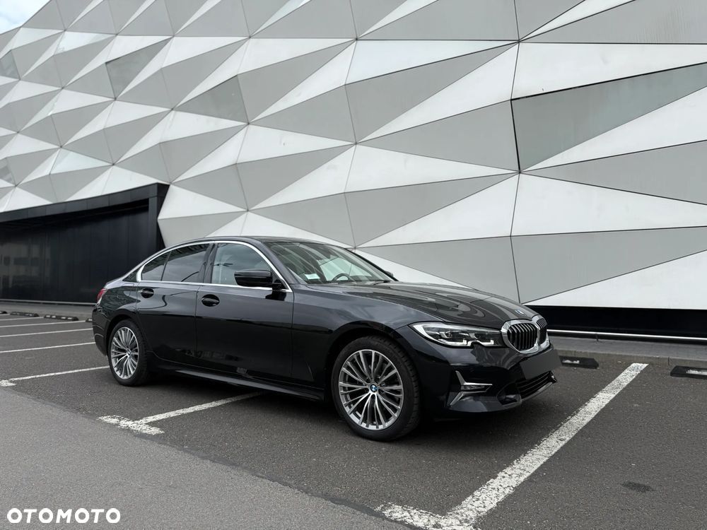 BMW Seria 3 320d Luxury Line - 6