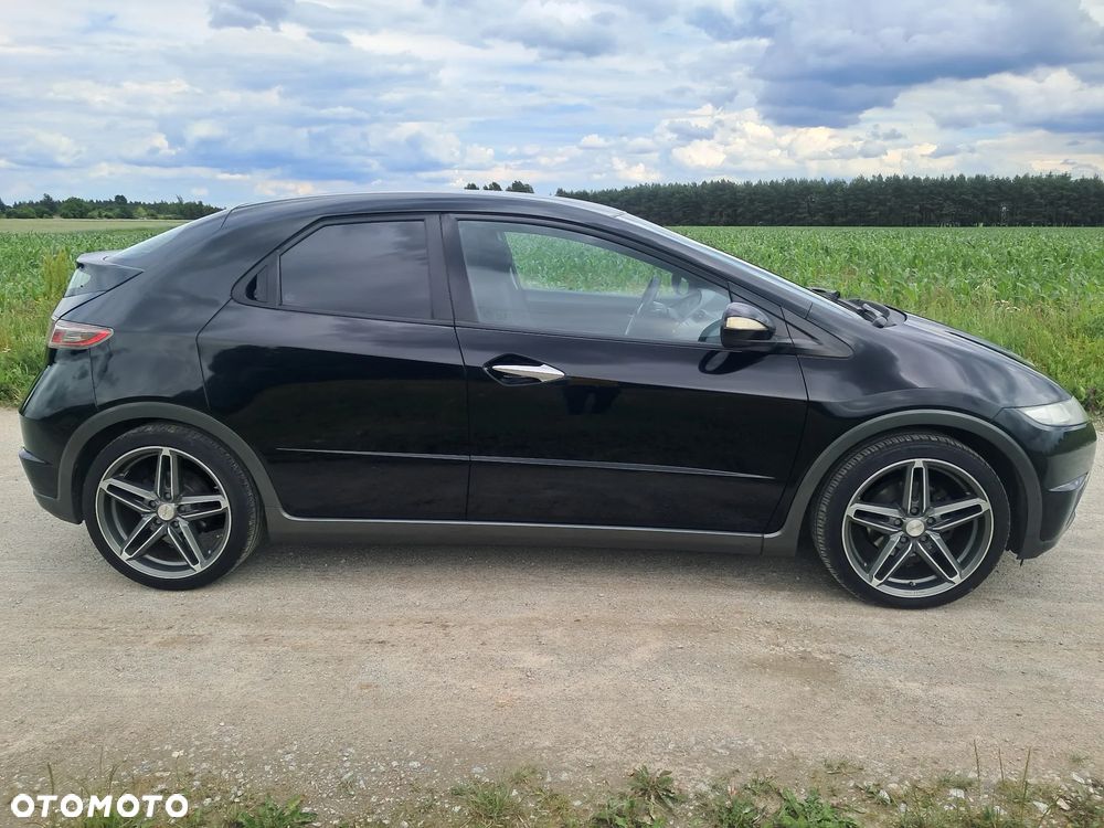 Honda Civic 1.4 i-VTEC - 8
