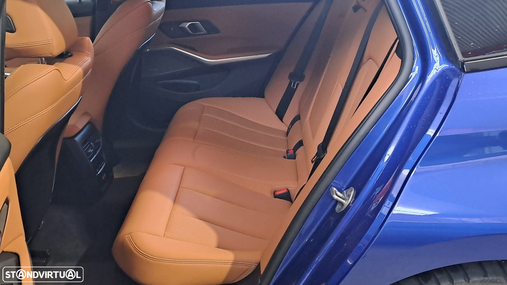 BMW 320 e Touring Pack Desportivo M Auto - 28