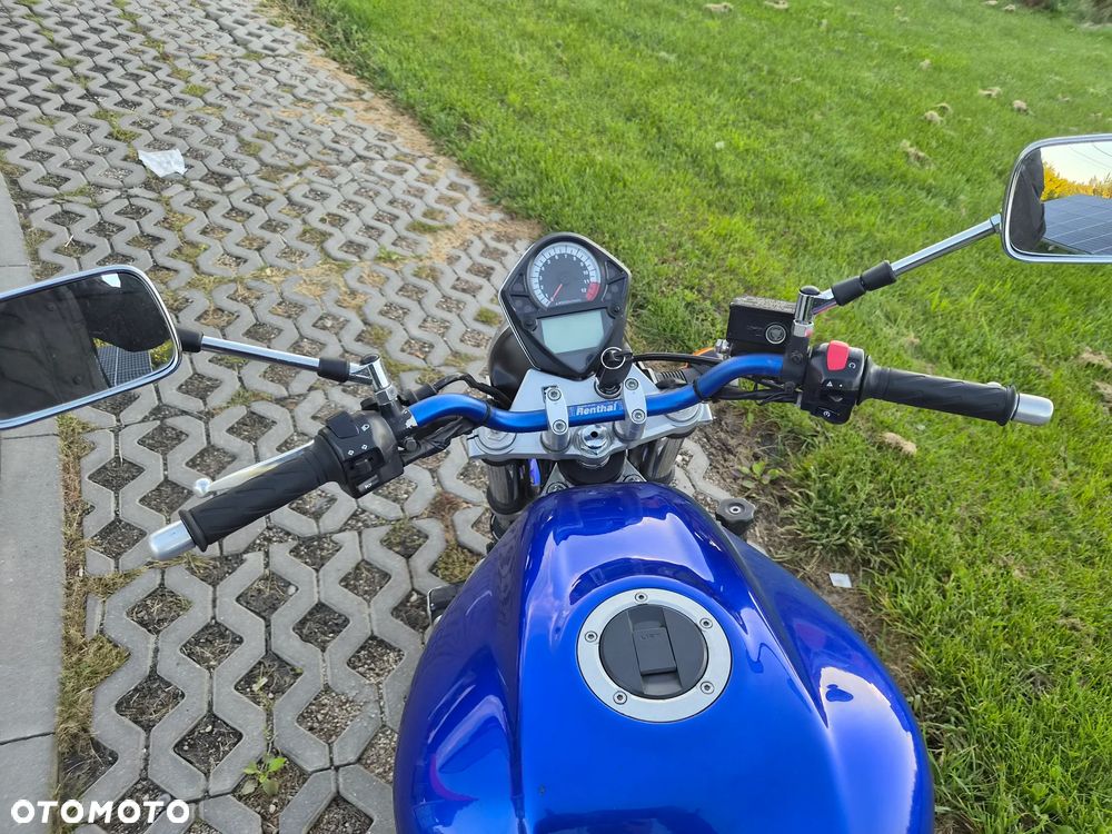 Suzuki SV - 14