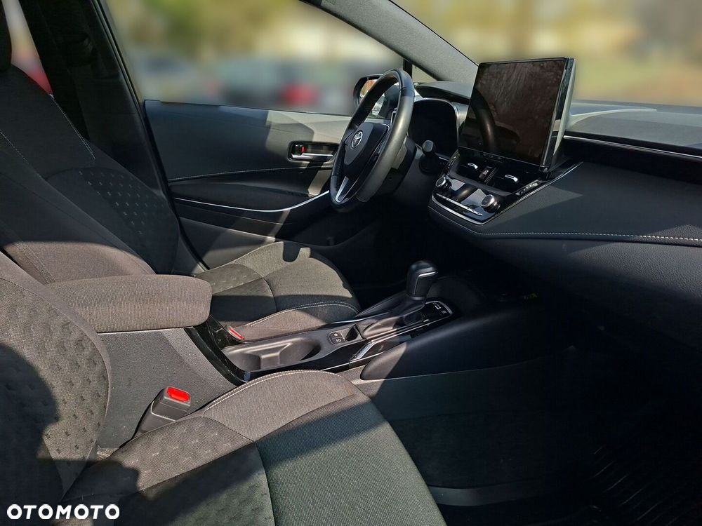 Toyota Corolla 1.8 Hybrid Comfort - 9