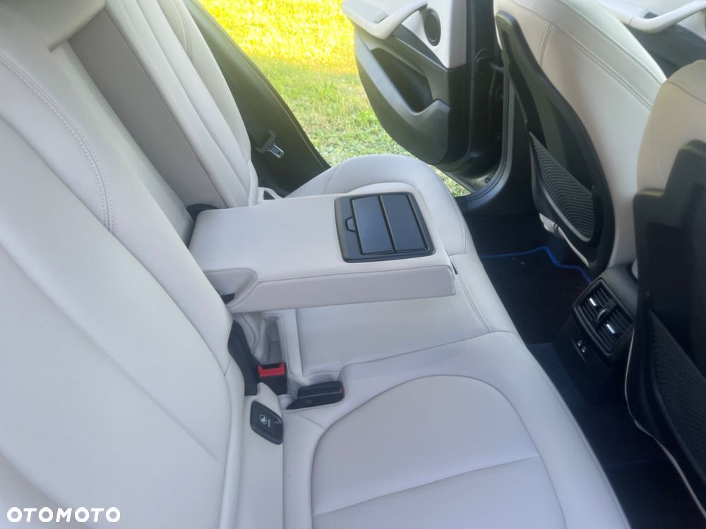BMW X2 - 26