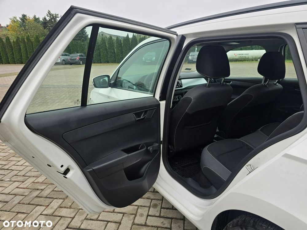 Skoda Fabia - 16