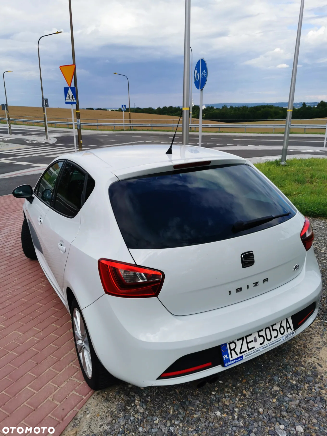 Seat Ibiza 1.2 TSI FR - 2