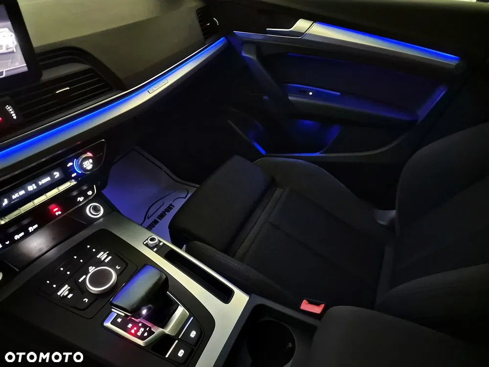 Audi Q5 40 TDI quattro S tronic sport - 4