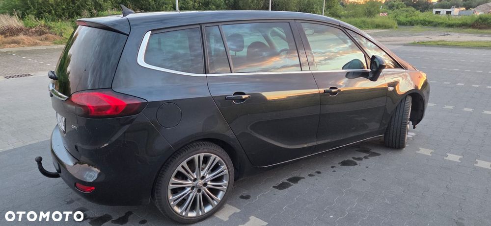 Opel Zafira 2.0 CDTI Cosmo - 3