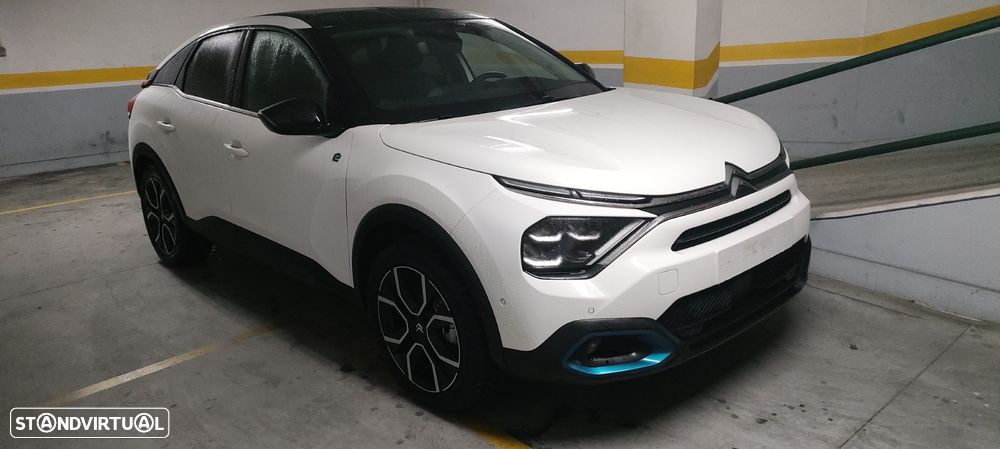 Citroën e-C4 Shine - 1