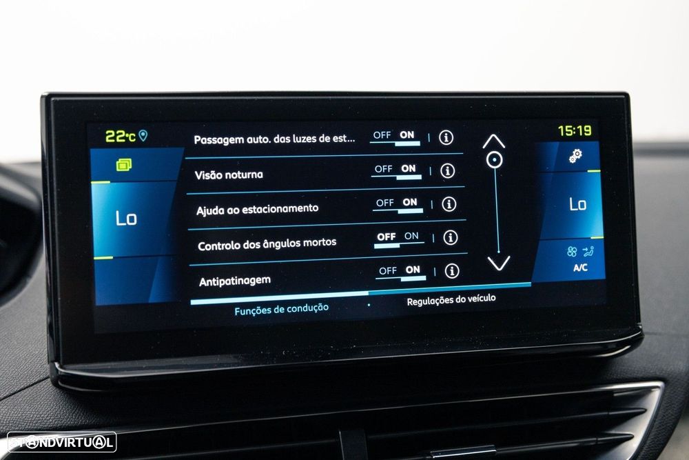 Peugeot 3008 1.6 Hybrid GT e-EAT8 - 31