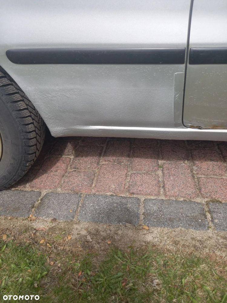 Toyota Corolla 1.4 - 3