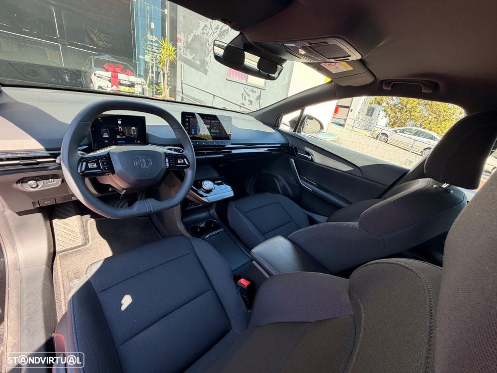 MG MG4 51 kWh Standard - 36